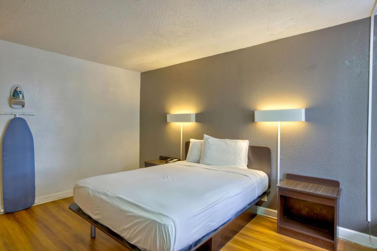 Studio 6 Gainesville, Fl Екстер'єр фото